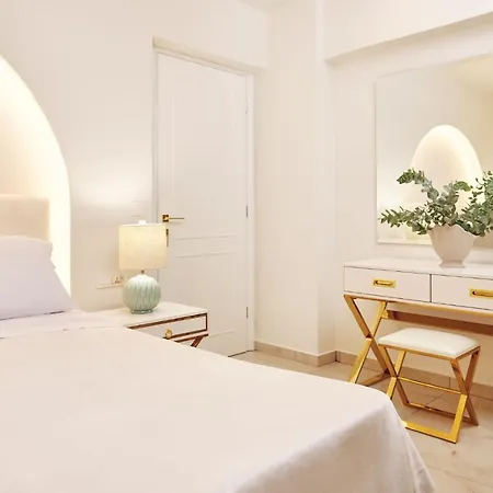 Blush & Crema Apartments Zakynthos Town Exterior photo
