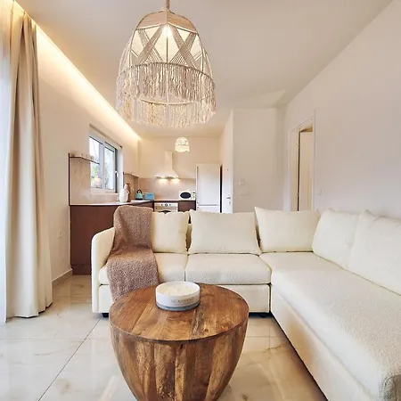 Blush & Crema Apartments Zakynthos Town Exterior photo